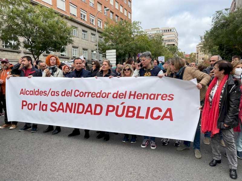 Coslada: La ciudad de Coslada, muy representada en la manifestación en defensa de la Sanidad Pública que recorrió las calles de Madrid