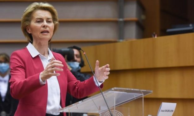 La presidenta de la CE, Ursula von der Leyen, asiste a una reunión de alto nivel centrada en la seguridad energética, las asociaciones energéticas y el desarrollo de energía verde