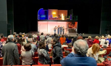 Coslada: Gran éxito de Los Farsantes con Javier Cámara al frente en el Teatro Municipal de Coslada