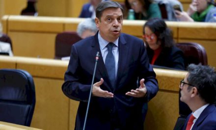 Planas defenderá en Bruselas los intereses de la flota pesquera de arrastre