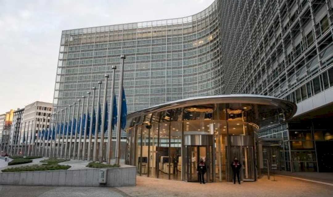 La Comisión acoge con satisfacción el acuerdo político sobre nuevas normas para impulsar la ciberseguridad en las instituciones, órganos y organismos de la UE